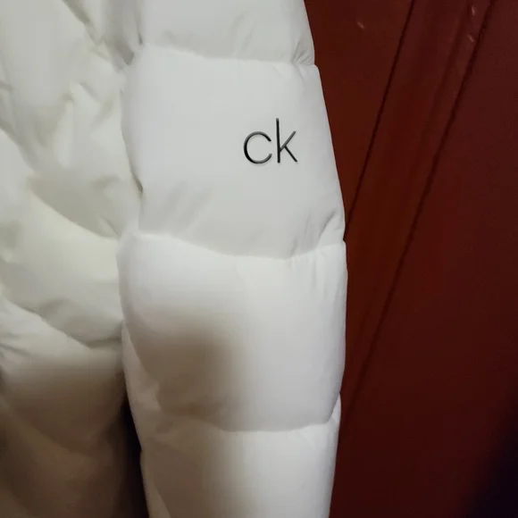 Calvin Klein Infinite Stretch White Jacket Size PXL - Picture 15 of 16